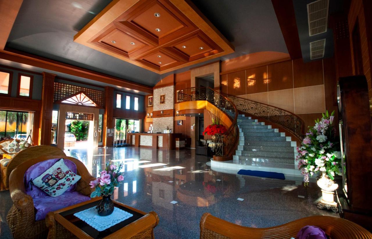 Chiangrai Grand Room Hotel Chiang Rai Exterior foto